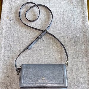 Michael Kors crossbody gray